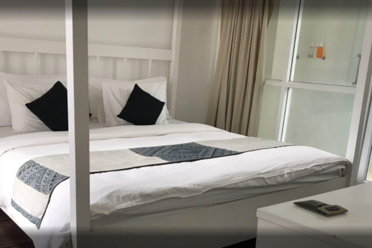 Seven Hotell Bangkok Exteriör bild