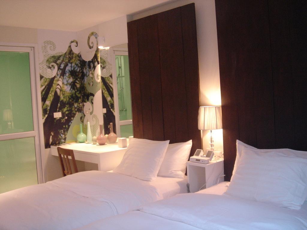 Seven Hotell Bangkok Exteriör bild