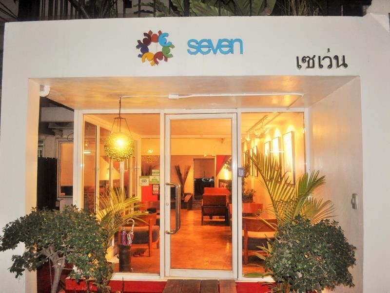 Seven Hotell Bangkok Exteriör bild